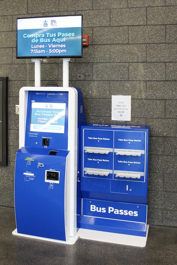 Self-serve bus passes at new kiosks 1