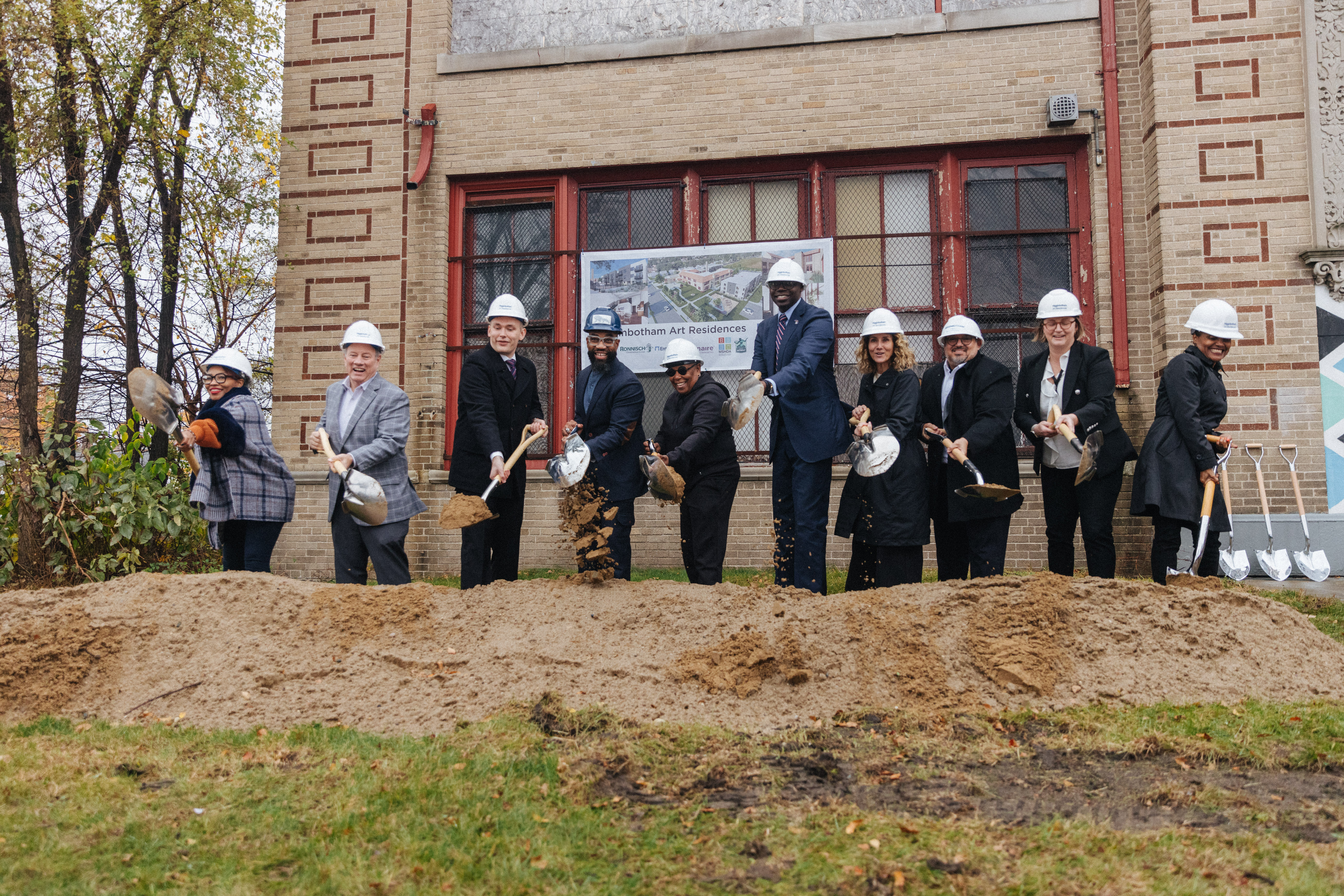 Higginbotham Art Residences groundbreaking pict 4
