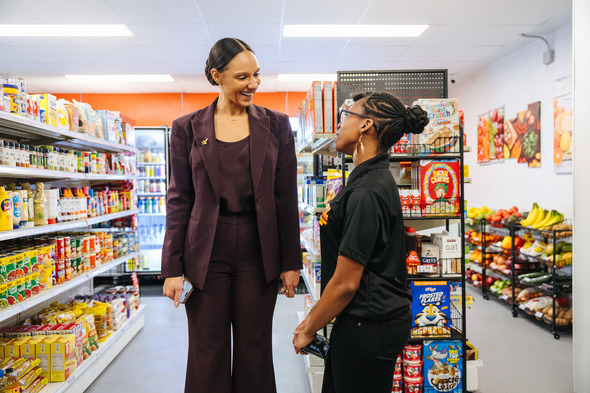 Green Grocer ribbon cutting pic2