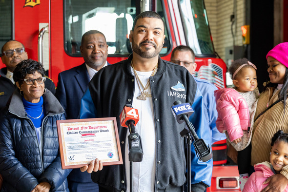 DFD honors resident pic2