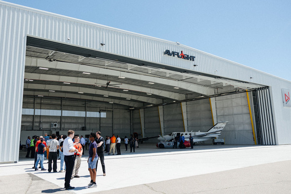 Coleman Young Airport facility pic2