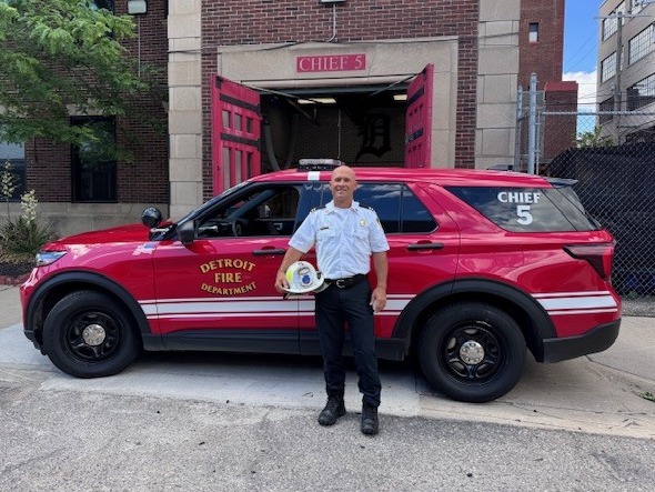 DFD honor 10 members pic4